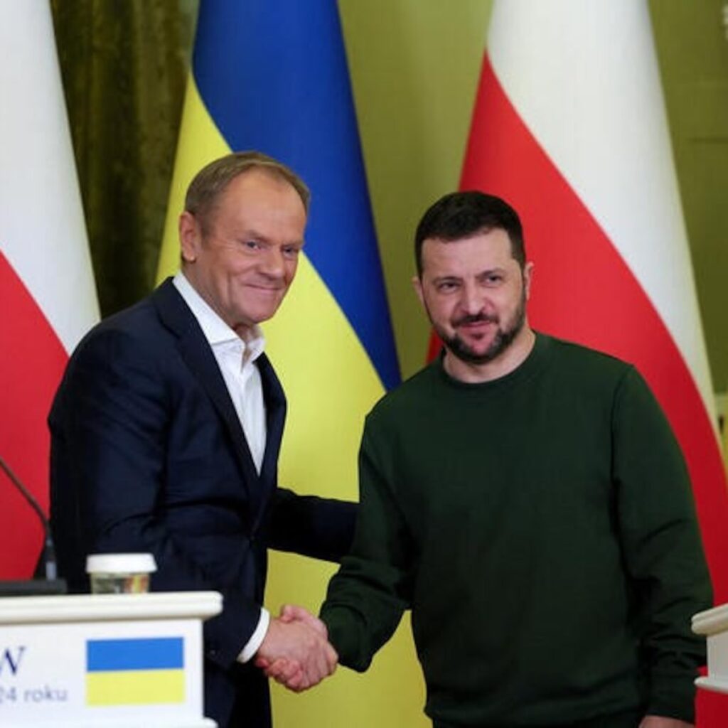 Yalangoch qizlar video klip