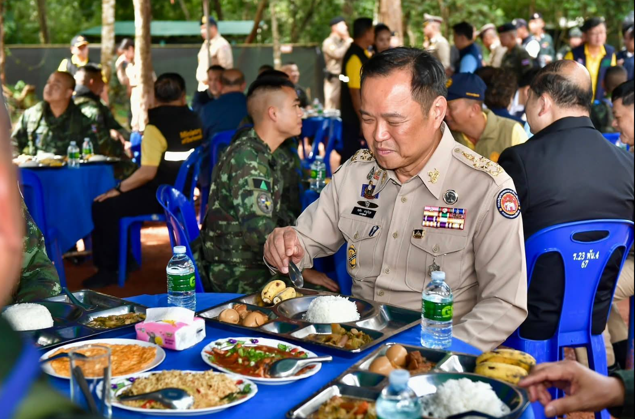 [វិចារណកថា​​] សម្តី​អានុទី​ន​សាប​​​​​ដូចទឹក ក្នុង​​​​អំណាច​មាន​​ដែន​កំណត់​