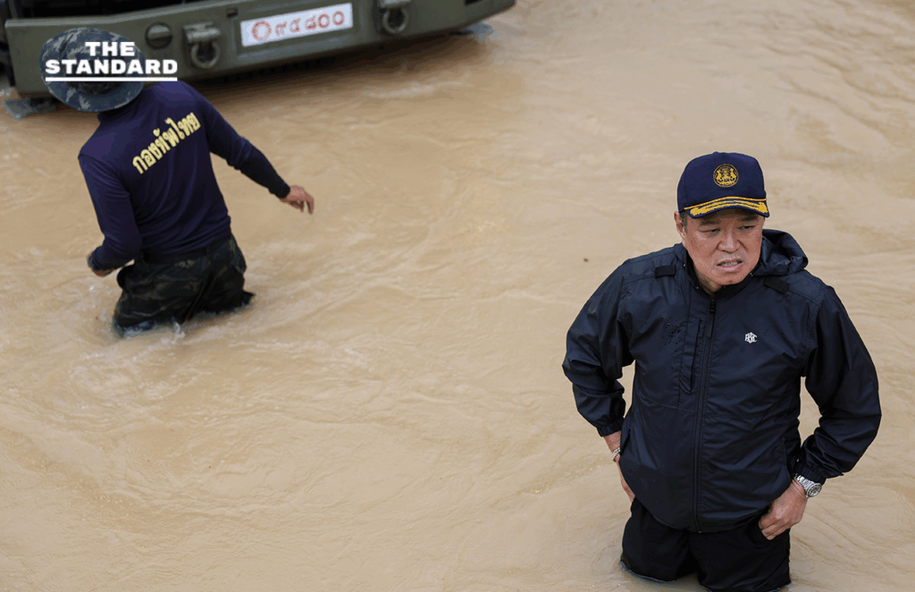 សមត្ថកិច្ចថៃមើលការបាក់ស្រុតផ្លូវរថភ្លើង