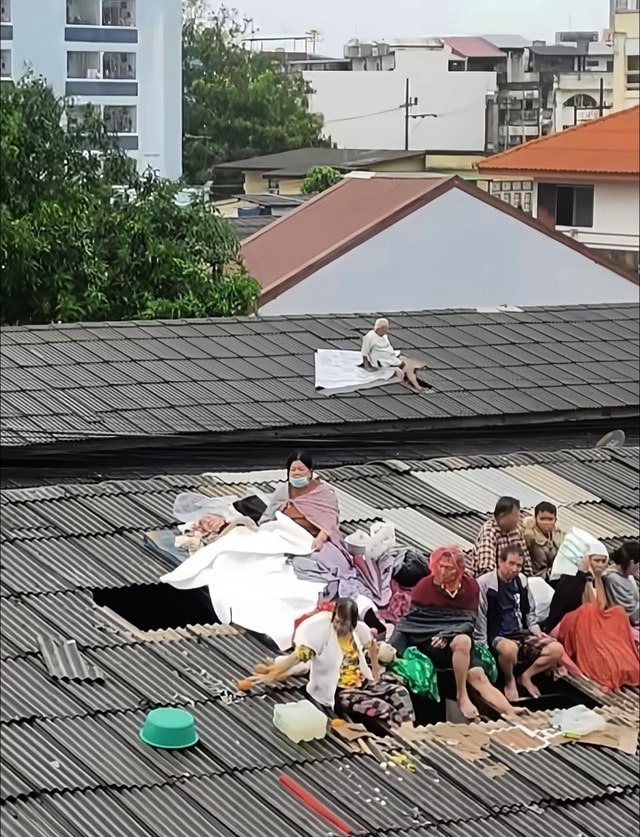 ទឹកជំនន់ថៃ