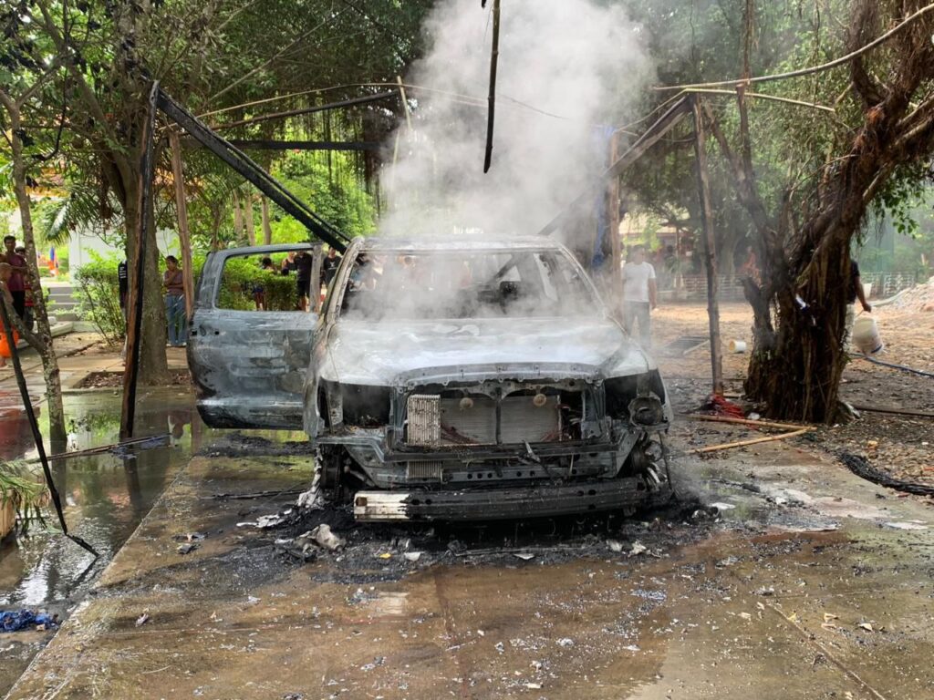 រថយន្តឆេះ