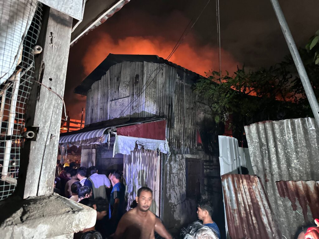 ភ្លើងឆេះផ្ទះ