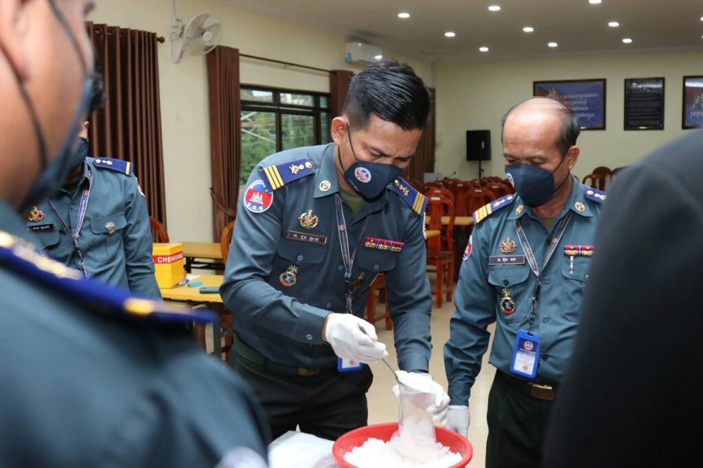 វត្ថុតាងពីប្រតិបត្តិការ