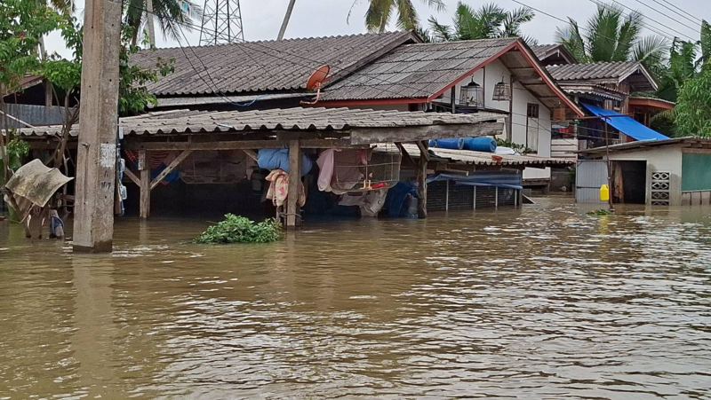 ទឹកជំនន់នៅថៃ