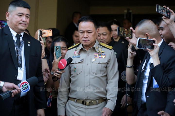 នាយករដ្ឋមន្ត្រីថៃ អានុទីន ឆានវីរៈគុល