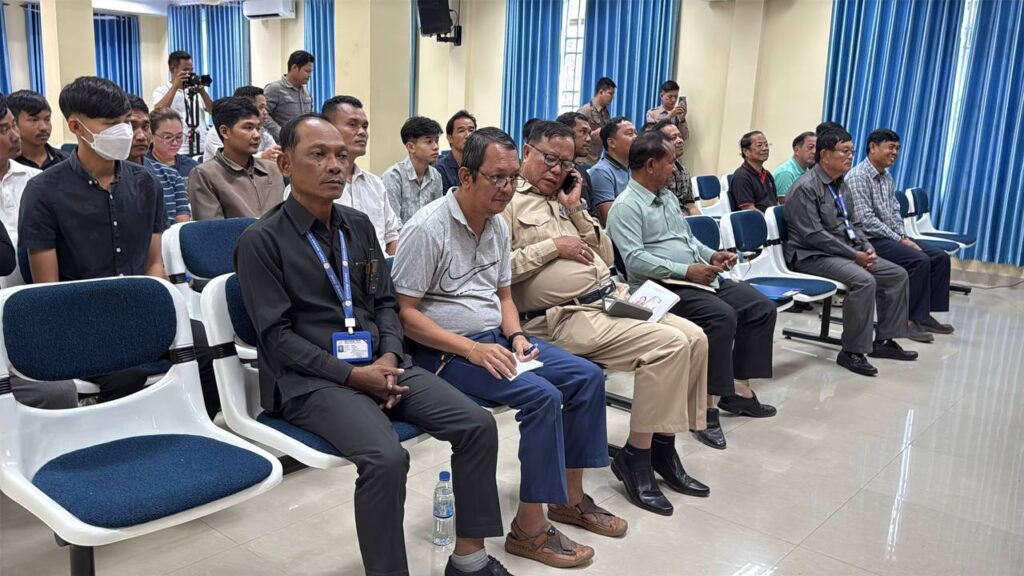 វេទិកាសាធារណៈខណ្ឌ៧មករា