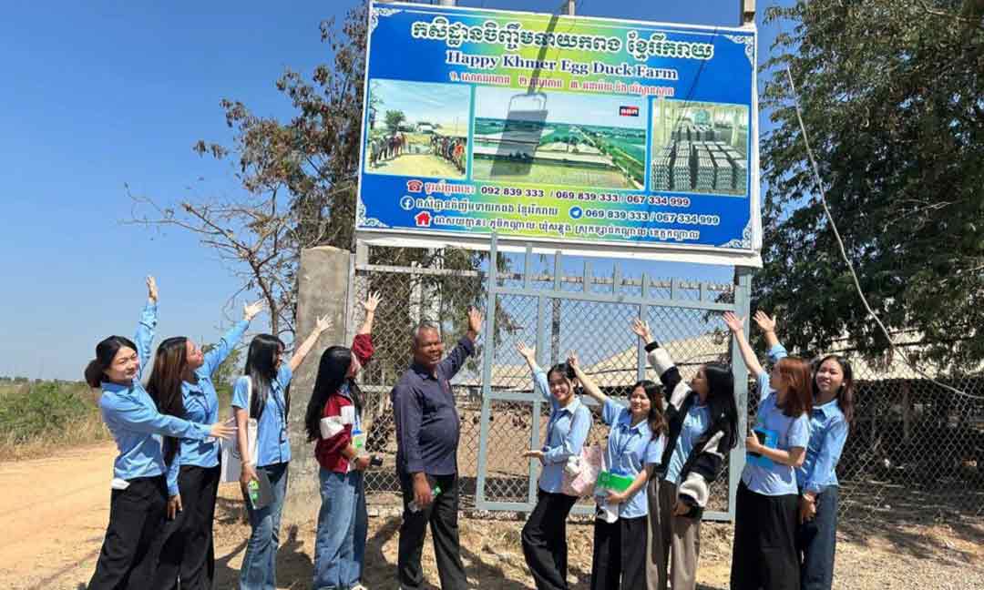 កសិដ្ឋានខ្មែររីករាយ ត្រៀមដាក់ផែនការផ្គត់ផ្គង់ពងទាសម្រាប់តម្រូវការបុណ្យចូលឆ្នាំប្រពៃណីខ្មែរ