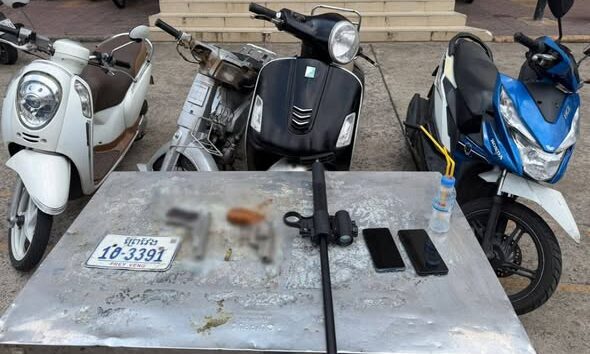 កម្លាំងនគរបាលធ្វើប្រតិបត្តិការ