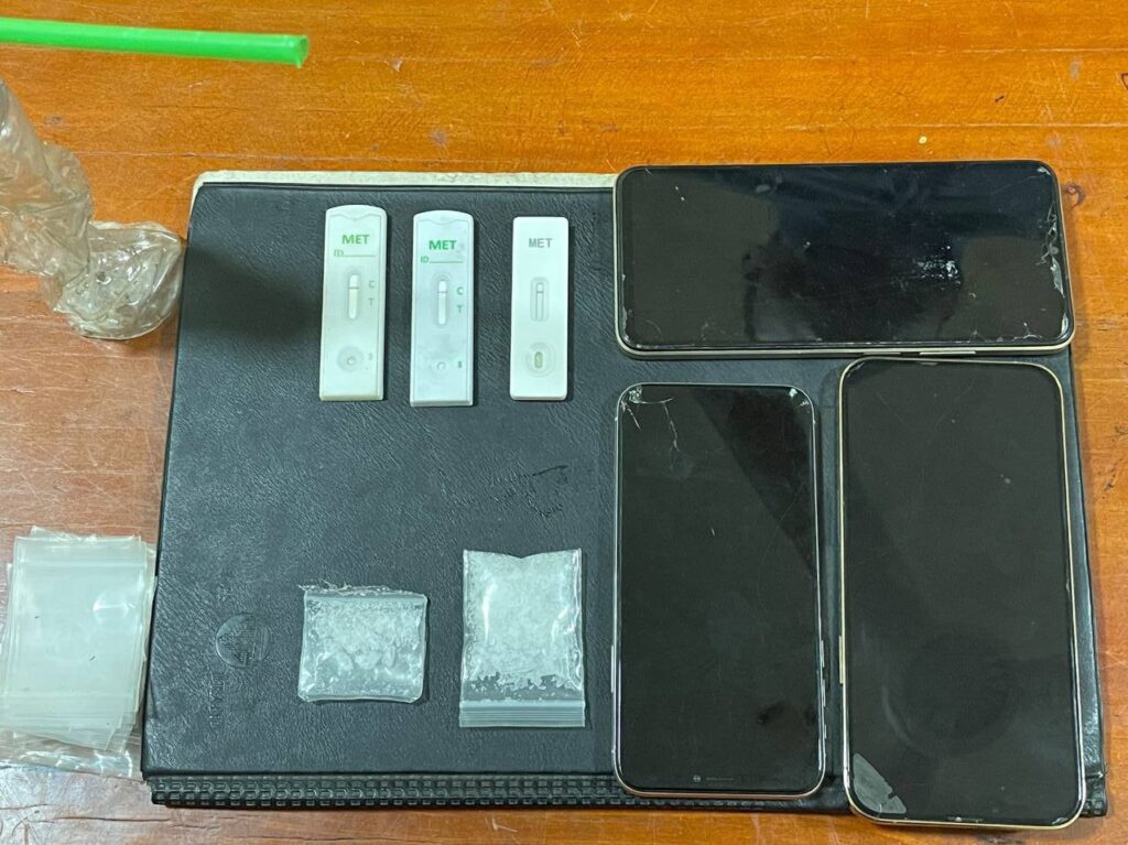 កម្លាំងអាវុធហត្ថតាកែវ