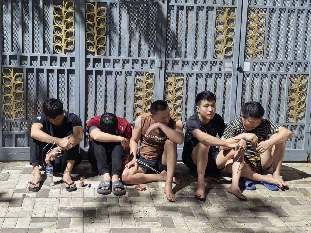 ទីតាំងដែលបិទឃ្លុំ