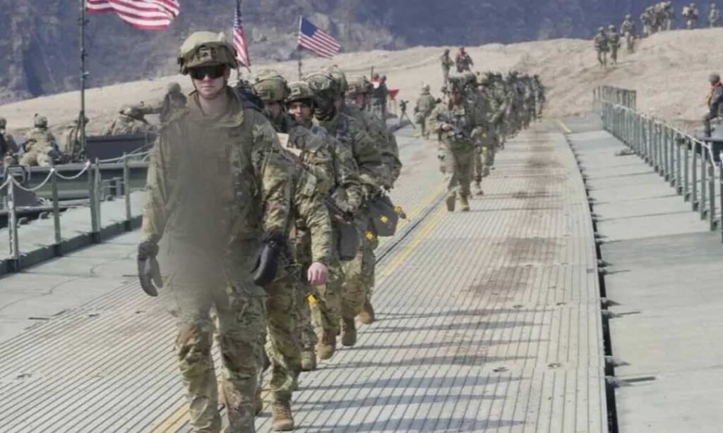 មន្ទីរបញ្ចកោណត្រៀមបញ្ជូនកងទ័ពឆត្រយោងពិសេស​រាប់ពាន់នាក់ ទៅកាន់មជ្ឈិមបូព៌ា