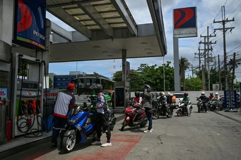 ហ្វីលីពីនប្រកាសអាសន្នថាមពលជាតិ​ ដោយ​សារ​តែ​ជម្លោះមជ្ឈិមបូព៌ា