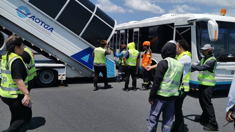 ការជម្លៀសអ្នកដំណើរនៅអាកាសយានដ្ឋាន