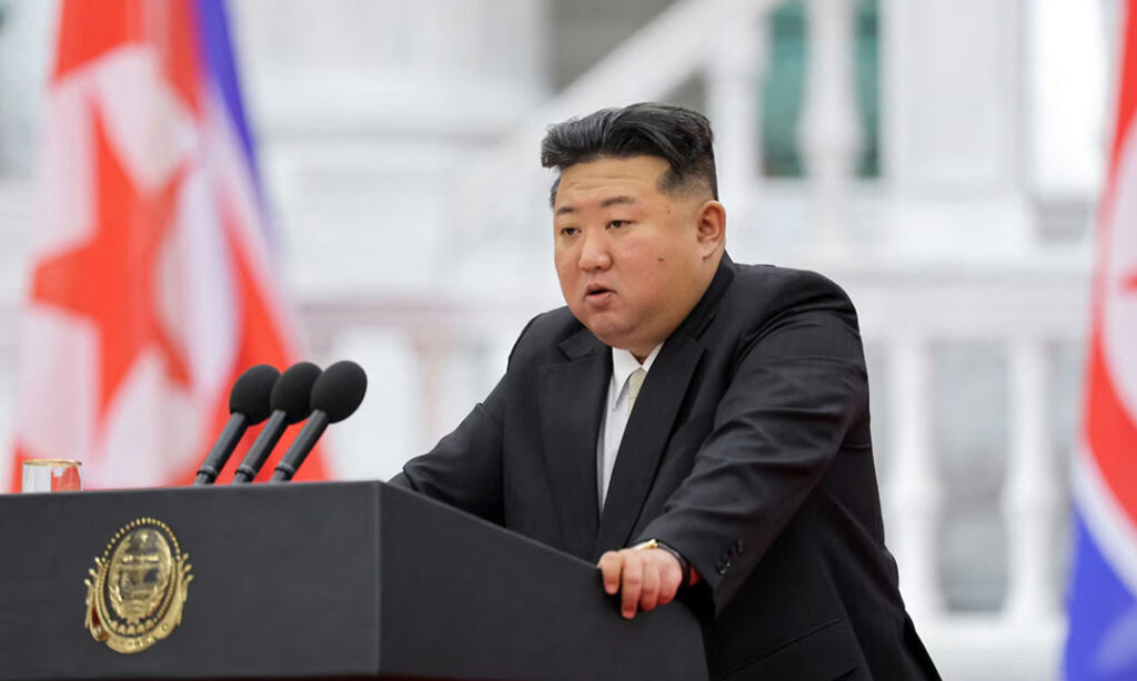 លោក គីម សន្យាពង្រឹងកូរ៉េខាងជើងជាមហាអំណាច​នុយក្លេអ៊ែរ និង​ចាត់ថា្នក់​កូរ៉េខាងត្បូង​ជារដ្ឋ​ «អរិភាព​បំផុត»