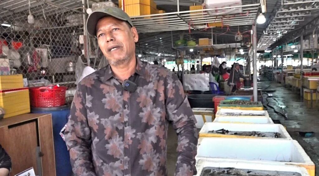 ផ្សារក្តាមកែប