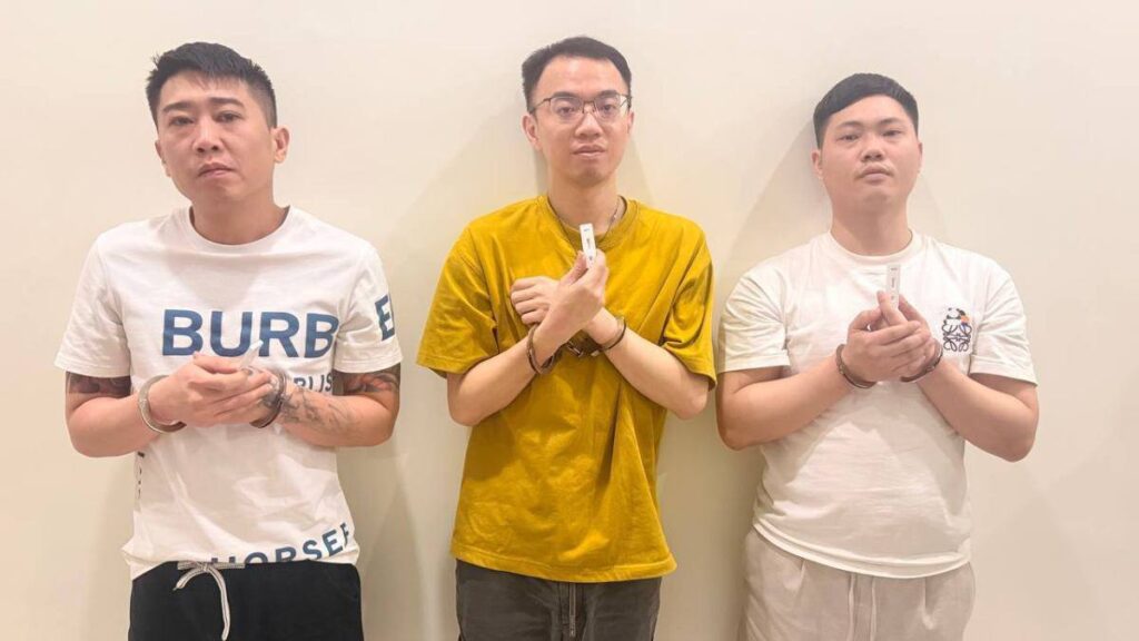 ការប្រតិបត្តិការរបស់អាជ្ញាធរ