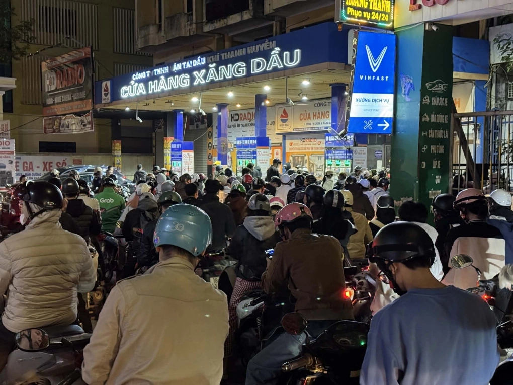 ជម្លោះមជ្ឈិមបូព៌ាបណ្តាលឲ្យប្រេងសាំងឡើងថ្លៃ