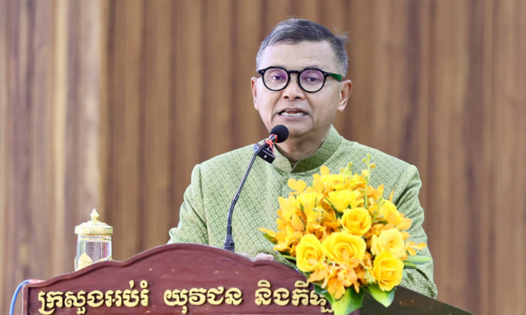 រដ្ឋមន្ត្រីក្រសួងអប់រំ អំពាវនាវឱ្យគ្រឹះស្ថានសិក្សាទូទាំងប្រទេស បន្តចូលរួមអនុវត្តកំណែទម្រង់វិស័យអប់រំ