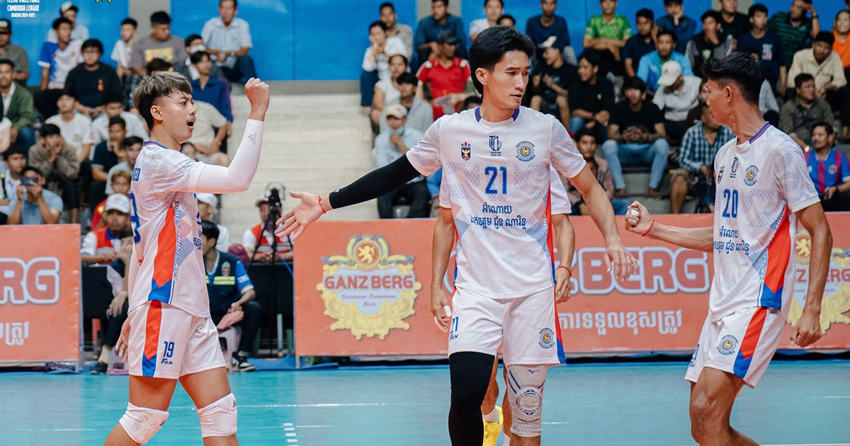 ផល​ ផានិត​ ចំណុច​ខ្លាំង​របស់​បាល់ទះ​ស្នងការ​គឺ​លេង​សាមគ្គី​គ្នា​មិន​ស្ដី​បន្ទោស​ពេល​បាល់​ខូច​