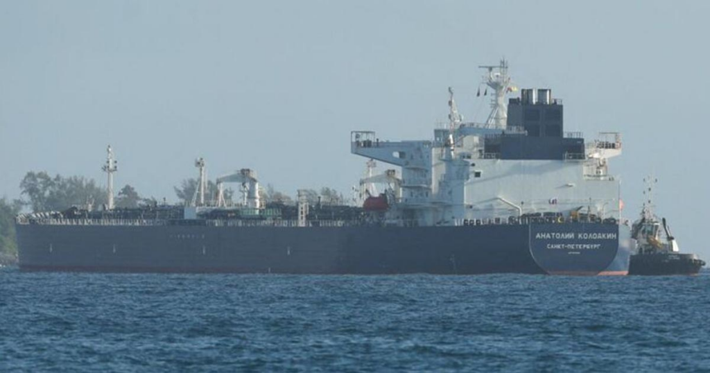 កប៉ាល់ដឹកប្រេងរុស្ស៊ី