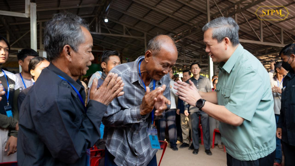 ចូលឆ្នាំថ្មី! សម្ដេច ហ៊ុន ម៉ាណែត ផ្ញើក្ដីនឹករលឹកដល់វីរយុទ្ធជន ជនភៀសសឹក និងជូនឱ្យមានសុវត្ថិភាព សុខភាពល្អ