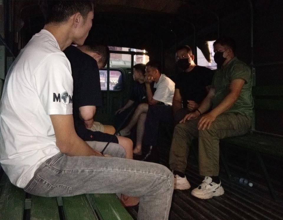 អាវុធហត្ថប្រតិបត្តិការ