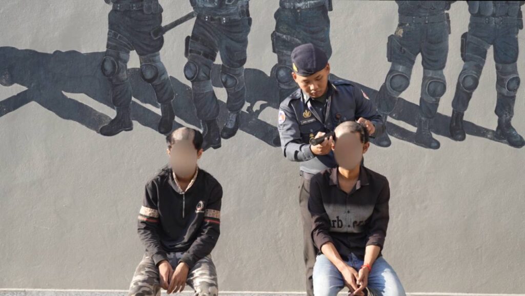 ការត្រួតពិនិត្យម៉ូតូ