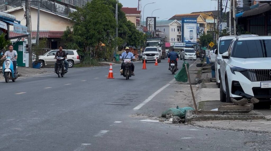 ការងារស្តារលូពេលថ្ងៃ