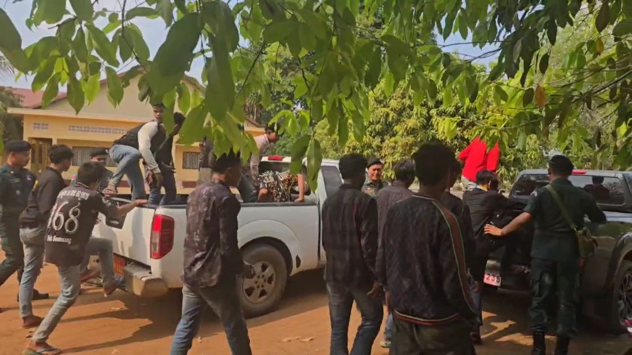 នគរបាលស្រុករវាង ខេត្តព្រះវិហារ បង្ក្រាបក្រុមក្មេងទំនើង១៥នាក់ ក្រោយបង្កហិង្សាឲ្យមានរបួសស្នាម