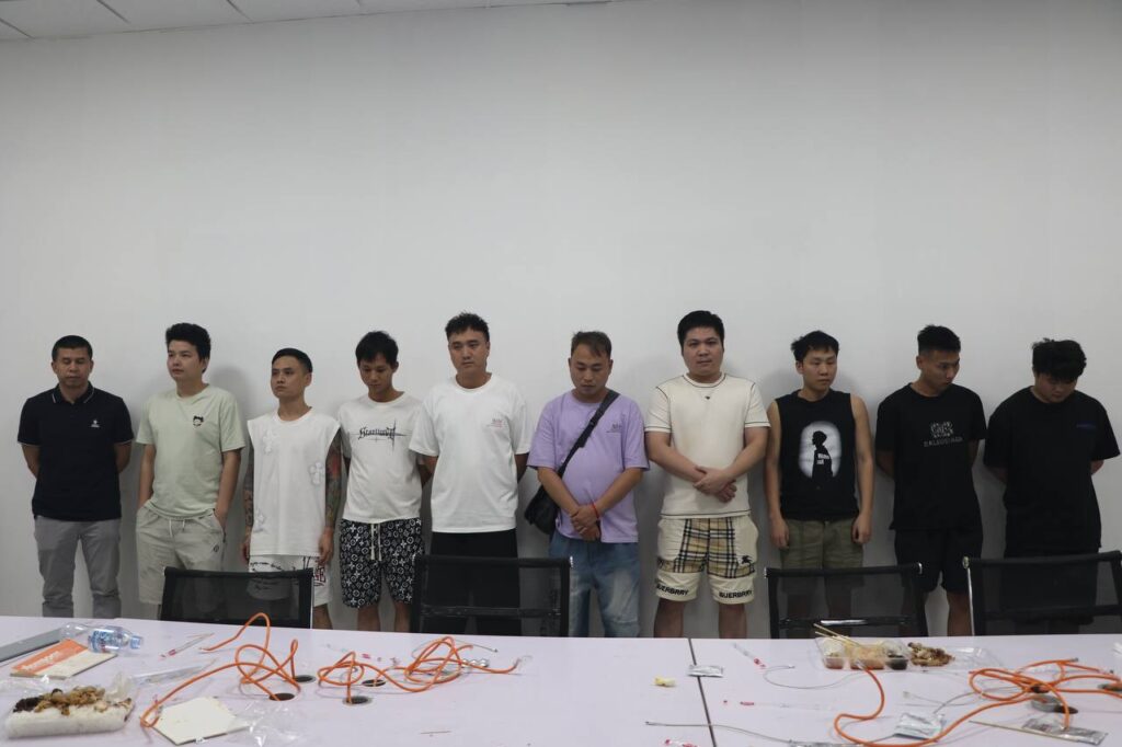 ជនបរទេសដែលត្រូវឃាត់ខ្លួន