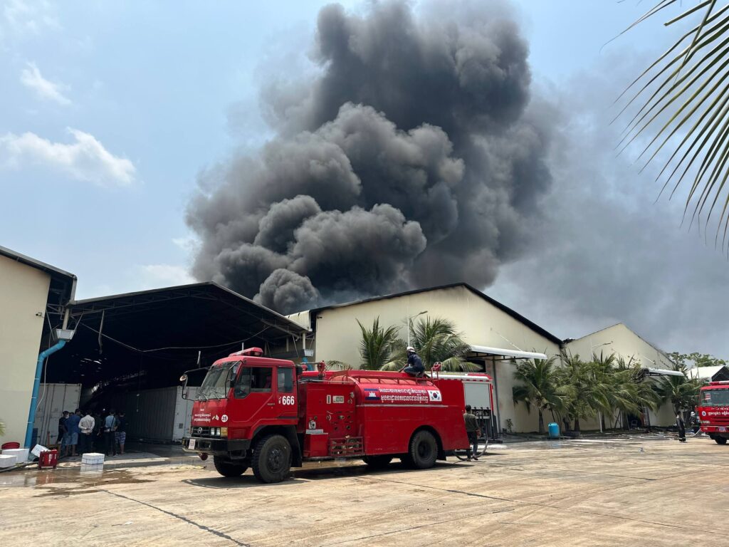 អគ្គិភ័យឆេះឃ្លាំងនៅព្រែកលាប