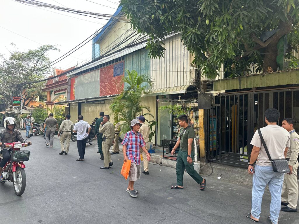 អាជ្ញាធរចុះត្រួតពិនិត្យ