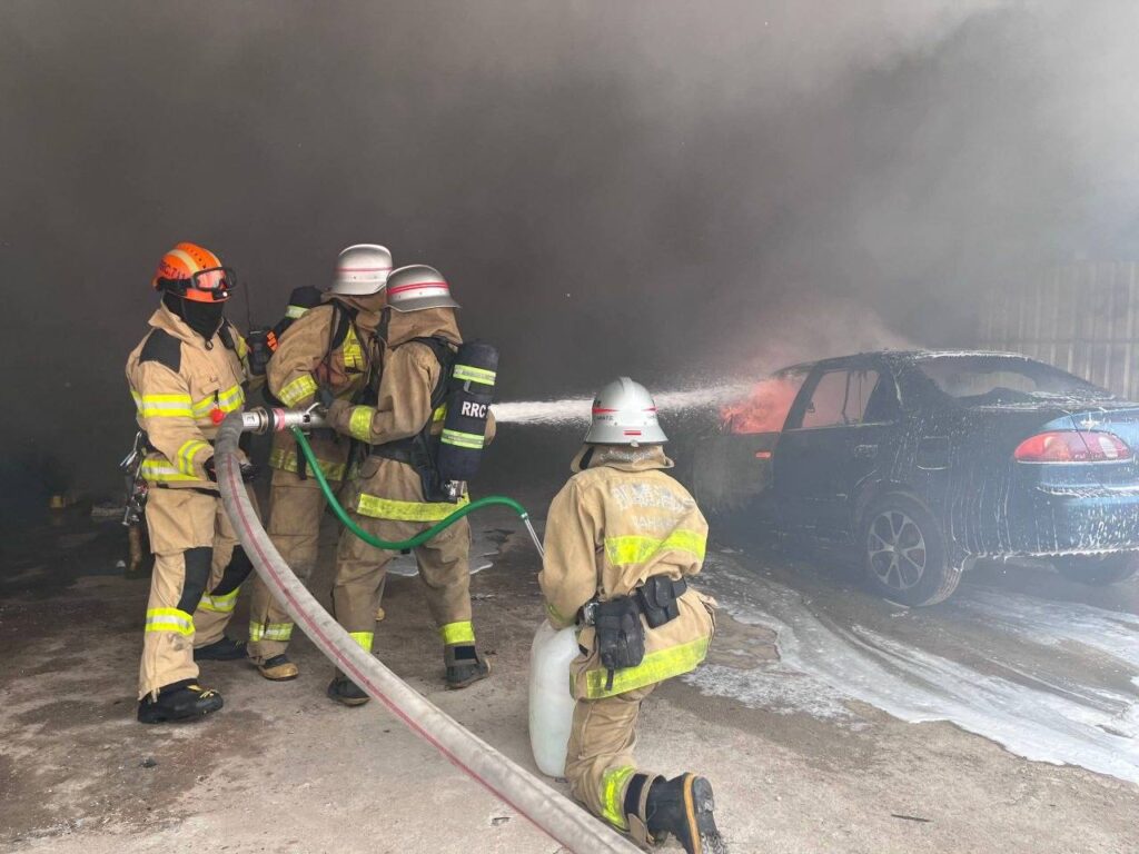 ភ្លើងឆេះឃ្លាំងជួសជុលរថយន្ត