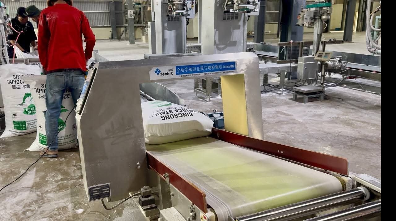 ​វិនិយោគ​ជាង ៣០ លាន​ដុល្លារ រោងចក្រ​​កែច្នៃដំឡូងមី​ក្នុងក្រុង​ក្រចេះ ​មួយថ្ងៃ​ផលិតម្សៅមីបានប្រមាណ ​២៤០ តោន