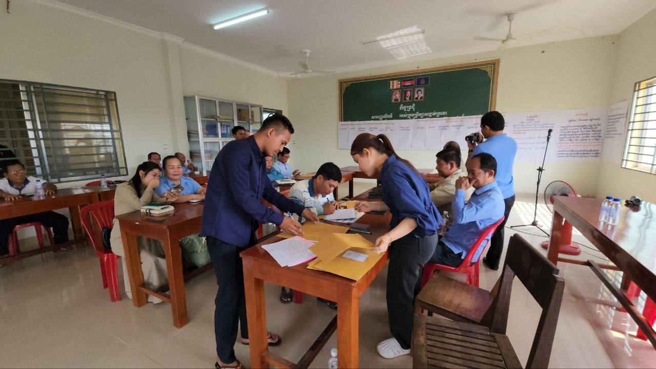 ក្រុមហ៊ុនចំនួន ២ ដេញថ្លៃបាន​គម្រោងអភិវឌ្ឍន៍មូលដ្ឋាននៅសង្កាត់ក្រចេះ