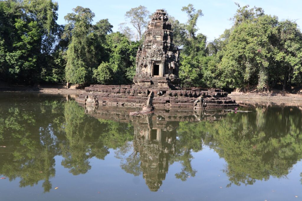 ជាង ១ ពាន់​ឆ្នាំ មុន ប្រាសាទ​នាគព័ន្ធ​អាច​ធ្វើ​ដំណើរ​បាន​តាម​ទូក គ្មានផ្លូវគោកធ្វើដំណើរទៅដល់​​ទេ