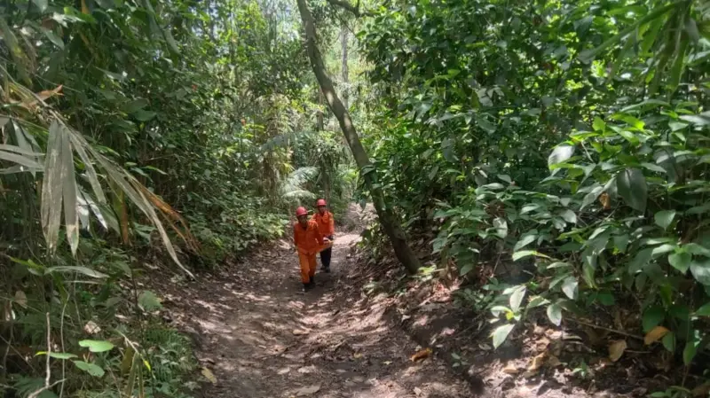 ភ្នំភ្លើង Dukono ផ្ទុះ