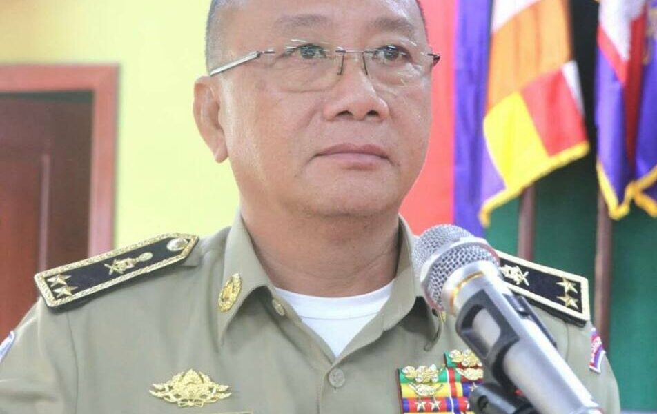 សម្តេចធិបតី សម្រេចបញ្ចប់មុខតំណែង មេនគរបាល និង មេអាវុធហត្ថខេត្តមណ្ឌលគិរី សង្ស័យពាក់ព័ន្ធការមិនបង្រ្កាប Online Scams