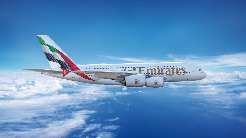 ក្រុមហ៊ុនអាកាសចរណ៍ Emirates ភ្ជាប់ការហោះហើរលើពិភពលោកវិញហើយ ចេញពីទីក្រុងឌូបៃ (Dubai) ហើយ ៩៦% នៃ​បណ្ដាញ​ហោះហើរបានដំណើរការឡើងវិញ