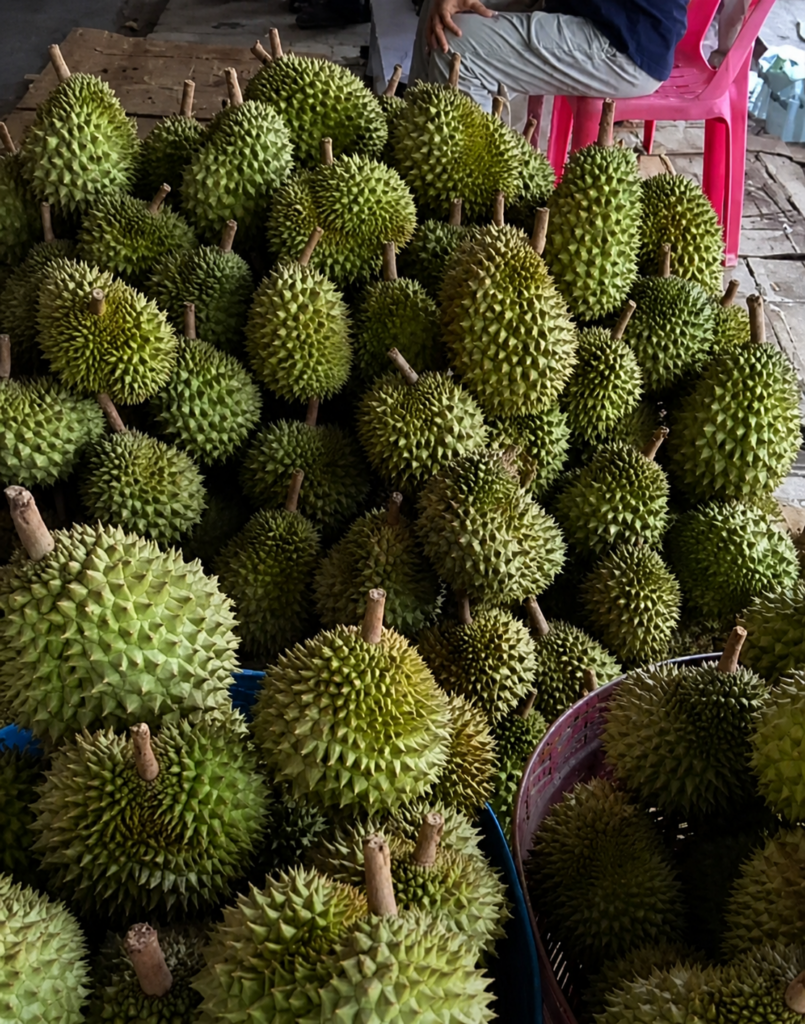 អាជីវករលក់ទុរេន