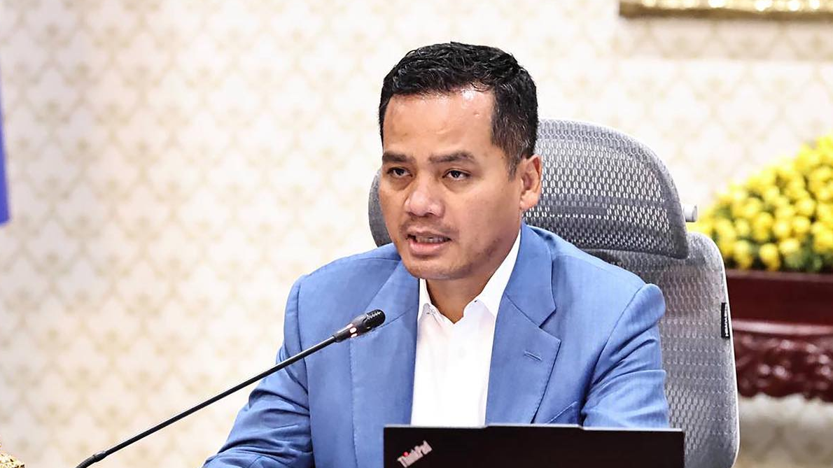 ប្រមុខមហាផ្ទៃឱ្យប្រគល់រថយន្តជួលរឹបអូសពីឧក្រិដ្ឋជនឆបោកតាមអនឡាញជិះ ទៅម្ចាស់​ដើមមានឯកសារស្របច្បាប់វិញ មិនត្រូវគាបយកលុយជាថ្នូរឡើយ