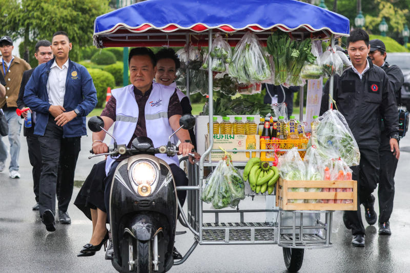 ទំនុកចិត្តអ្នកប្រើប្រាស់​ថៃ ធ្លាក់ចុះទាបបំផុតក្នុងរយៈពេល ៨ ខែ ដោយសារសម្ពាធសេដ្ឋកិច្ច