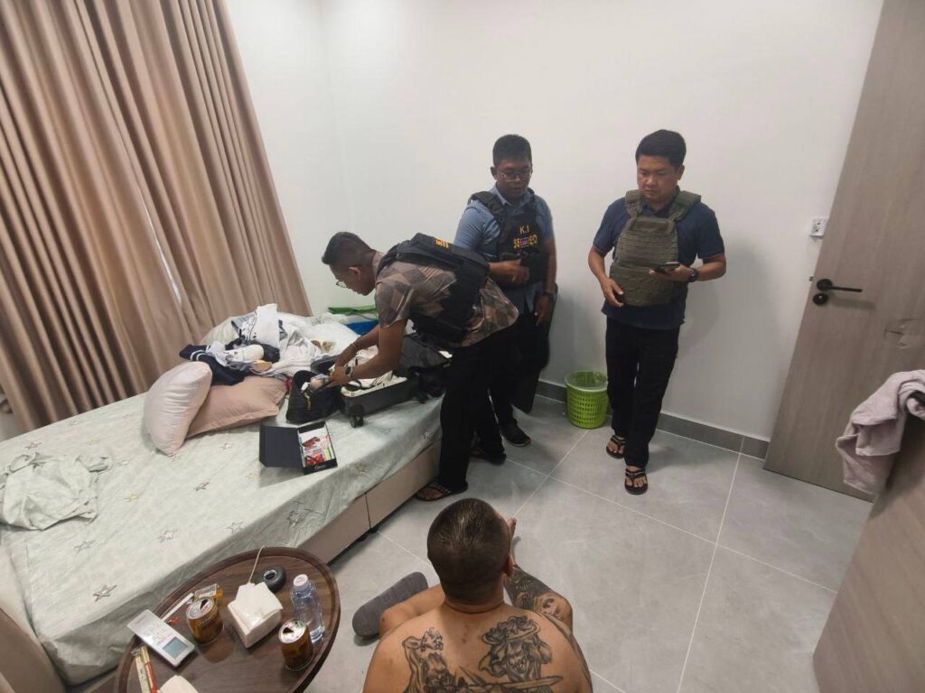 អាវុធហត្ថបង្ក្រាបករណី