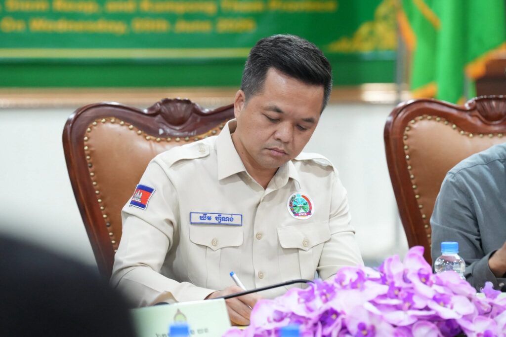 សហគមន៍កសិកម្មខេត្តបាត់ដំបង ចុះកិច្ចព្រមព្រៀងផ្គត់ផ្គង់ស្រូវឱ