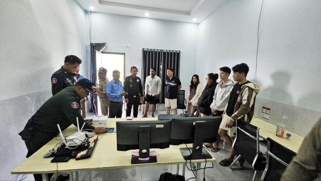 បញ្ជូនជនបរទេស១៣នាក់ ទៅតុលាការខេត្តស្វាយរៀង ពាក់ព័ន្ធបទល្មើសឆ