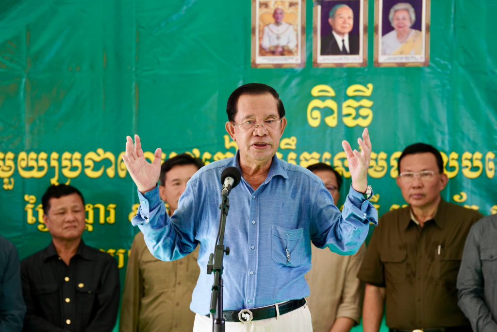 សម្ដេច ហ៊ុន​ សែន ទទួលស្គាល់ការមិនបានត្រៀមសម្រាប់ការប្រយុទ្ធ 