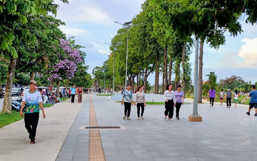 សួនប្របស្ទឹងសង្កែ ក្លាយជាកន្លែងហាត់ប្រាណ និងកម្សាន្ត